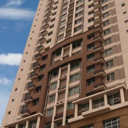 Lancaster Hotel Manila Mandaluyong Exterior foto