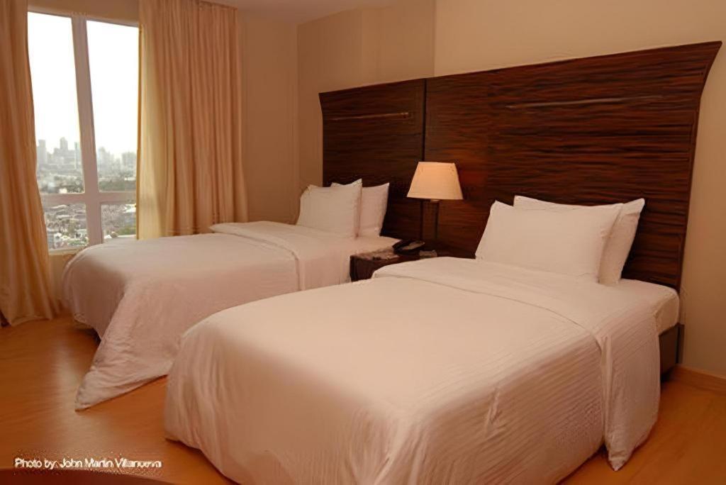 Lancaster Hotel Manila Mandaluyong Exterior foto